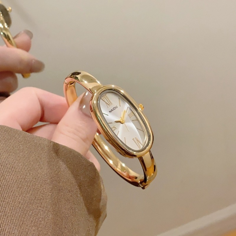 Reloj de Pulsera de Cuarzo Ova - Luxury Lifestyle Women reseña y precio